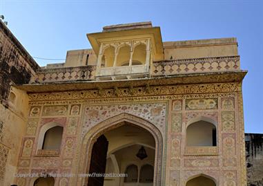 04 Fort_Amber_and Elephants,_Jaipur_DSC5082_b_H600